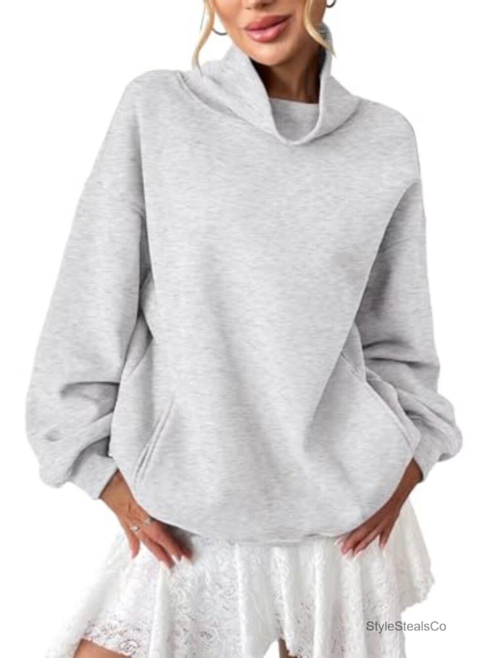 Oversized Fleece Turtleneck Sweatshirt with Pockets Pullover